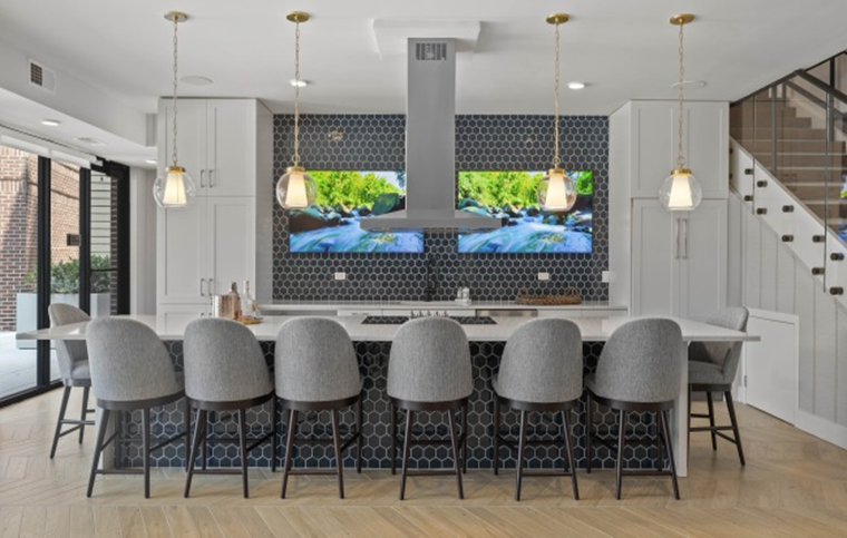 Interior View Riverside